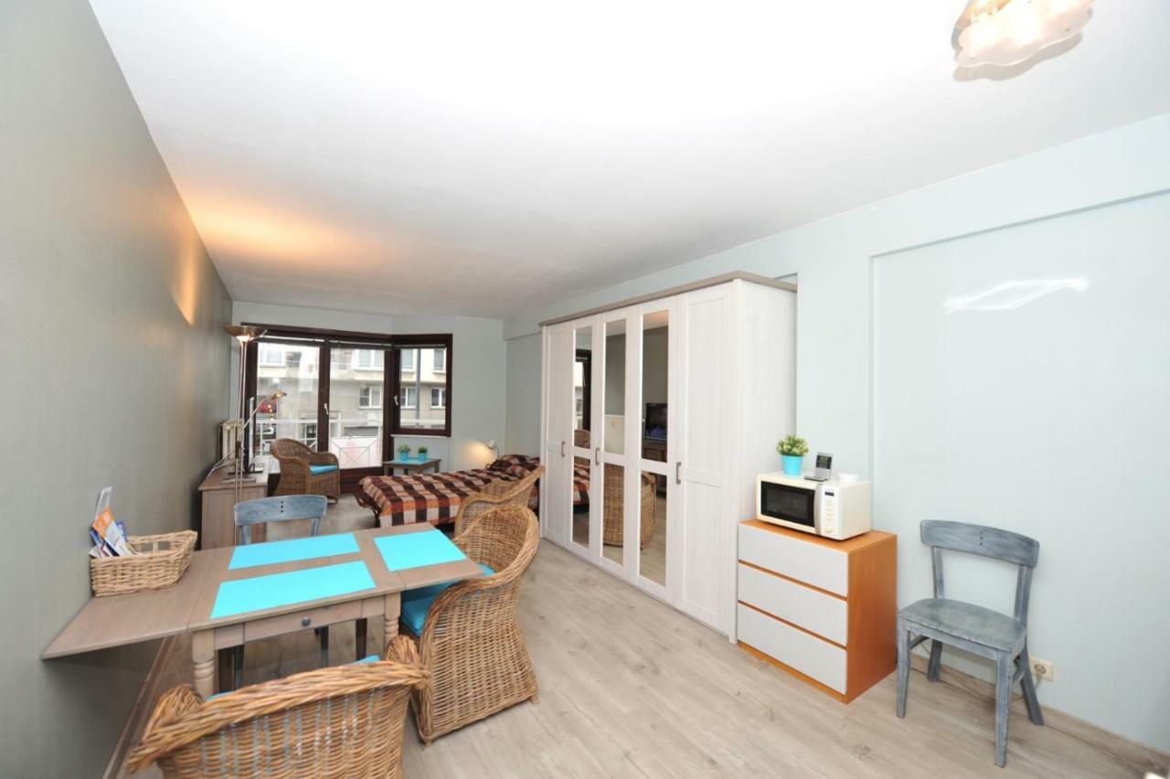 Toffe Studio Op 300M Van De Zeedijk Van Oostende Экстерьер фото